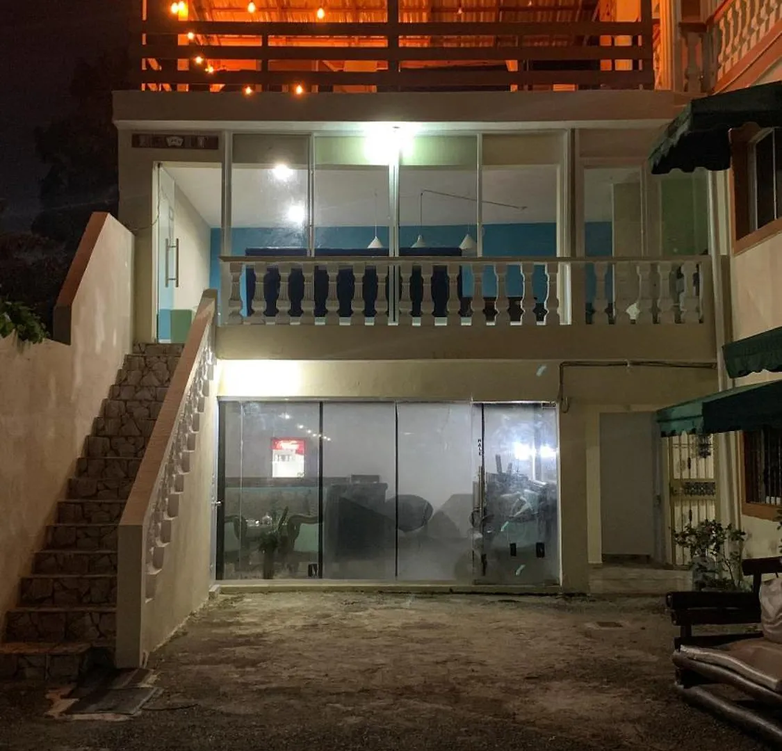 ApartaHotel Dona Reyna Habitaciones Compartidas El Higo